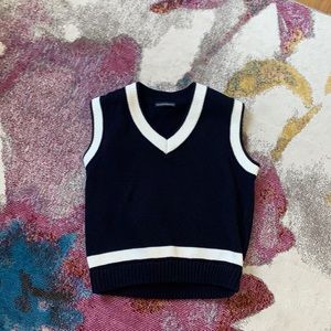 brandy melville sweater vest